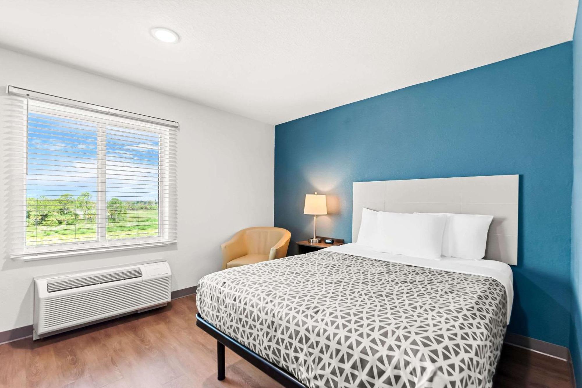 Woodspring Suites Hudson Port Richey Buitenkant foto